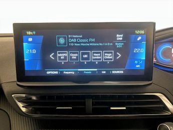 Peugeot 3008 1.6 13.2kWh Active Premium + e-EAT Euro 6 (s/s) 5dr