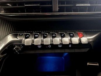 Peugeot 3008 1.6 13.2kWh Active Premium + e-EAT Euro 6 (s/s) 5dr