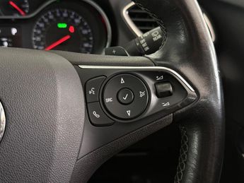 Vauxhall Grandland X 1.6 13.2kWh Ultimate Nav Auto 4WD Euro 6 (s/s) 5dr Hybrid4