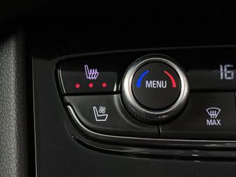 Vauxhall Grandland X 1.6 13.2kWh Ultimate Nav Auto 4WD Euro 6 (s/s) 5dr Hybrid4