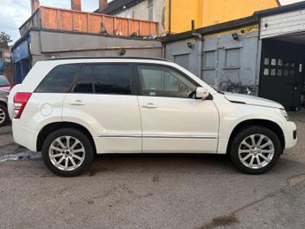 Suzuki Grand Vitara 2.4 VVT SZ5 Auto 4WD Euro 5 5dr