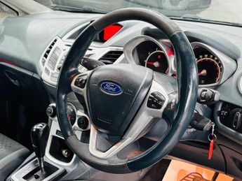 Ford Fiesta 1.4 Titanium 5dr