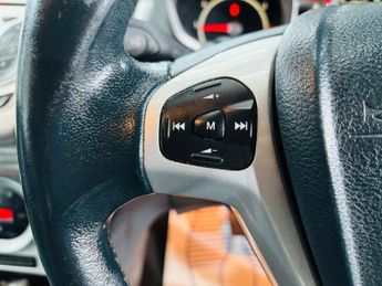 Ford Fiesta 1.4 Titanium 5dr