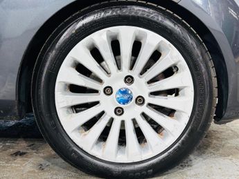 Ford Fiesta 1.4 Titanium 5dr