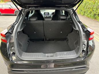 Nissan Juke 1.0 DIG-T N-Connecta DCT Auto Euro 6 (s/s) 5dr