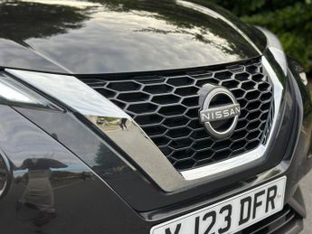 Nissan Juke 1.0 DIG-T N-Connecta DCT Auto Euro 6 (s/s) 5dr