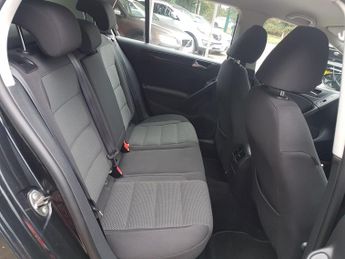 Volkswagen Golf 2.0 TDI SE Euro 5 5dr