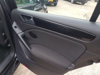 Volkswagen Golf 2.0 TDI SE Euro 5 5dr