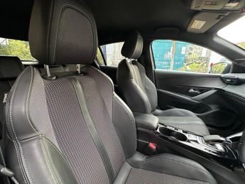Peugeot E-208 50kWh GT Auto 5dr