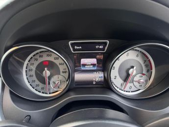Mercedes-Benz GLA 2.0 GLA250 AMG Line 7G-DCT 4MATIC Euro 6 (s/s) 5dr