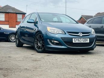 Vauxhall Astra 2.0 CDTi Elite Auto Euro 5 5dr