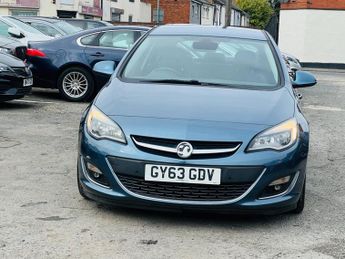 Vauxhall Astra 2.0 CDTi Elite Auto Euro 5 5dr