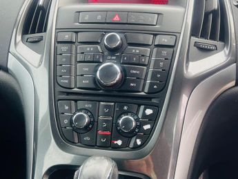 Vauxhall Astra 2.0 CDTi Elite Auto Euro 5 5dr