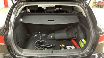 MG MG5 61.1kWh Excite Long Range Estate 5dr Electric Auto (156 ps)