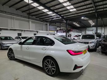 BMW 3 Series 2.0 330e 12kWh Sport Pro Auto Euro 6 (s/s) 4dr