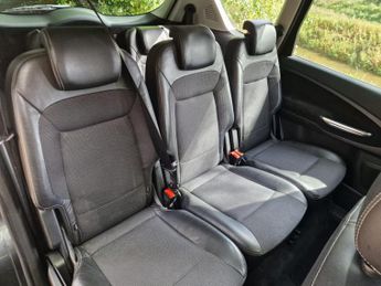 Ford S-Max 2.0 TDCi Titanium 5dr