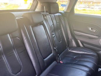 Land Rover Range Rover Evoque 2.2 SD4 Pure Tech Auto 4WD Euro 5 (s/s) 5dr