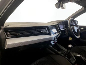 Audi A1 1.0 TFSI 30 S line Sportback Euro 6 (s/s) 5dr