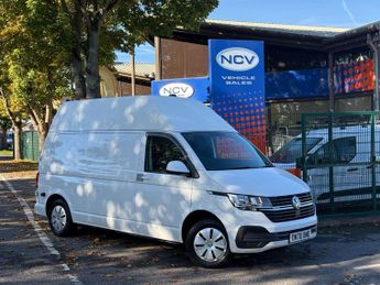 Volkswagen Transporter 2.0 TDI T32 Startline 4Motion LWB High Roof Euro 6 (s/s) 5dr