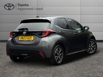 Toyota Yaris 1.5 VVT-h Design E-CVT Euro 6 (s/s) 5dr
