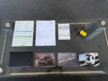 Vauxhall Insignia 2.0 CDTi SE Auto Euro 5 4dr