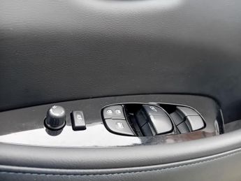 Nissan Leaf 40kWh Tekna Auto 5dr