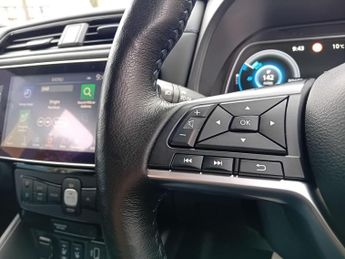 Nissan Leaf 40kWh Tekna Auto 5dr