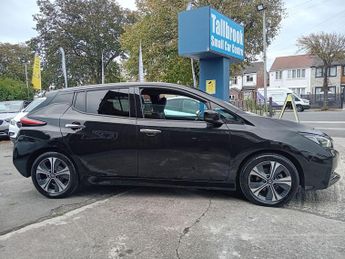 Nissan Leaf 40kWh N-Connecta Auto 5dr