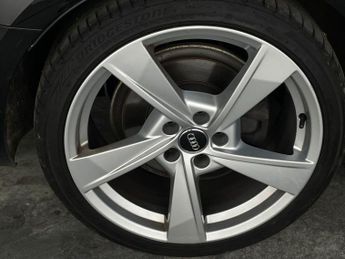 Audi A4 Avant 2.0 TDI 30 S line S Tronic Euro 6 (s/s) 5dr