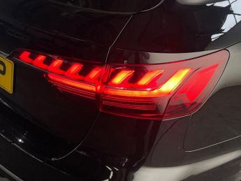 Audi A4 Avant 2.0 TDI 30 S line S Tronic Euro 6 (s/s) 5dr