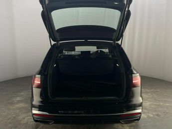 Audi A4 Avant 2.0 TDI 30 S line S Tronic Euro 6 (s/s) 5dr