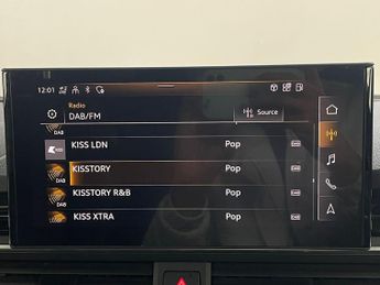 Audi A4 Avant 2.0 TDI 30 S line S Tronic Euro 6 (s/s) 5dr