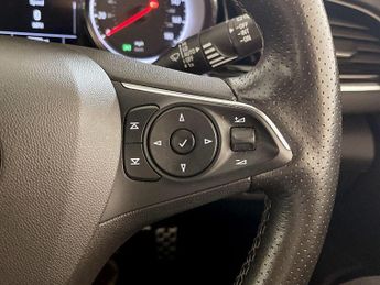 Vauxhall Insignia 2.0 Turbo D BlueInjection SRi VX Line Nav Sports Tourer Euro 6 (