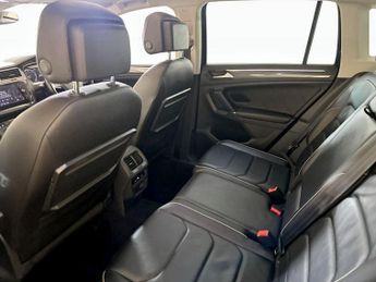 Volkswagen Tiguan 2.0 TDI SEL DSG Euro 6 (s/s) 5dr