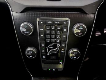 Volvo V40 2.0 D2 R-Design Nav Plus Euro 6 (s/s) 5dr