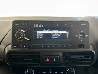 Vauxhall Combo 1.5 Turbo D 2300 Dynamic L2 H1 Euro 6 6dr
