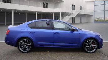 SKODA OCTAVIA 2.0 TDI vRS Hatchback 5dr Diesel DSG Euro 6 (s/s) (SNav) (184 ps