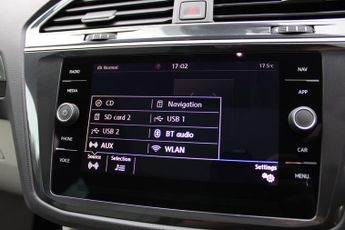 Volkswagen Tiguan 2.0 TSI SEL DSG 4Motion Euro 6 (s/s) 5dr