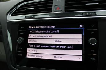 Volkswagen Tiguan 2.0 TSI SEL DSG 4Motion Euro 6 (s/s) 5dr