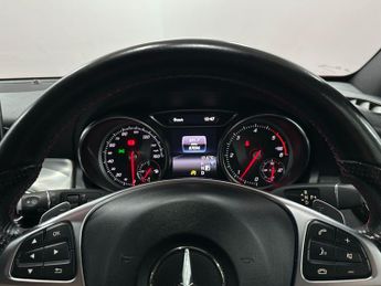 Mercedes-Benz GLA 2.1 GLA220d AMG Line 7G-DCT 4MATIC Euro 6 (s/s) 5dr