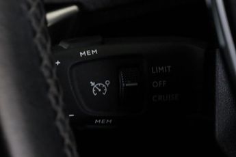 Peugeot 3008 1.2 PureTech Allure Premium Euro 6 (s/s) 5dr