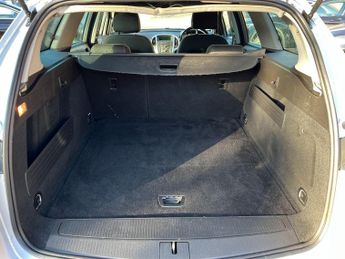 Vauxhall Astra 2.0 CDTi SRi Sports Tourer Auto Euro 5 5dr