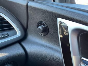 Vauxhall Astra 2.0 CDTi SRi Sports Tourer Auto Euro 5 5dr