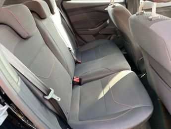 Ford Focus 1.5 TDCi ST-Line Powershift Euro 6 (s/s) 5dr