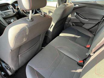 Ford Focus 1.5 TDCi ST-Line Powershift Euro 6 (s/s) 5dr