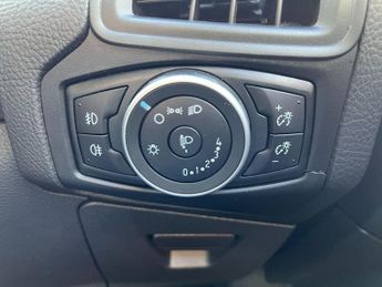 Ford Focus 1.5 TDCi ST-Line Powershift Euro 6 (s/s) 5dr