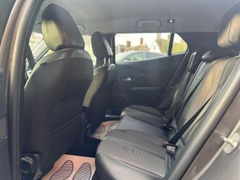 Peugeot 2008 1.2 PureTech Allure Premium + EAT Euro 6 (s/s) 5dr