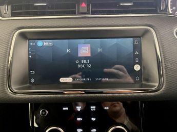 Land Rover Range Rover Evoque 1.5 P300e 12.2kWh R-Dynamic S Auto 4WD Euro 6 (s/s) 5dr
