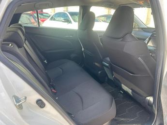 Toyota Prius 1.8 VVT-h Business Edition Hatchback 5dr Petrol Hybrid CVT Euro 