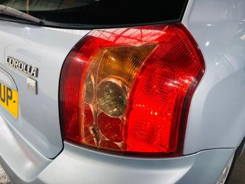 Toyota Corolla 1.6 VVT-i Colour Collection 5dr